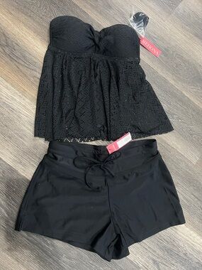 (9) NWT Merona Black Eyelet Strapless Swim Tankini Top with Black Swim Shorts